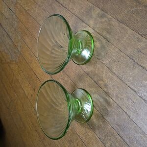 Vintage Uranium Federal Glass Optic Swirl Sherbet Cups